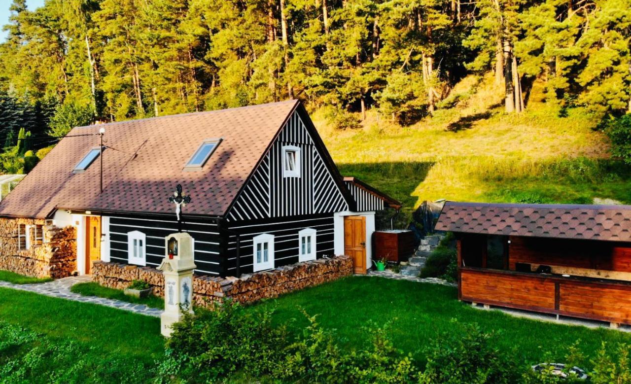 Villa Roubenka 1818 Vselibice Exterior foto