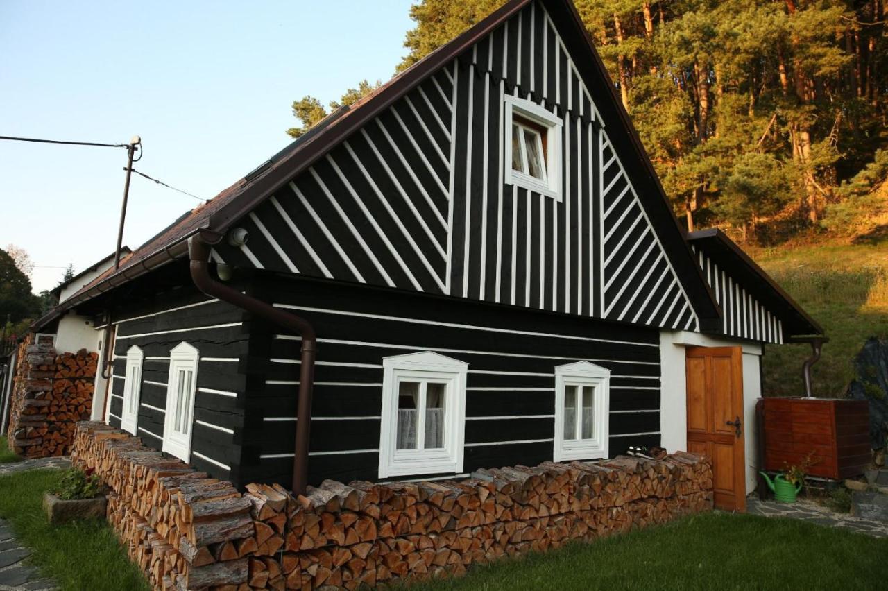 Villa Roubenka 1818 Vselibice Exterior foto